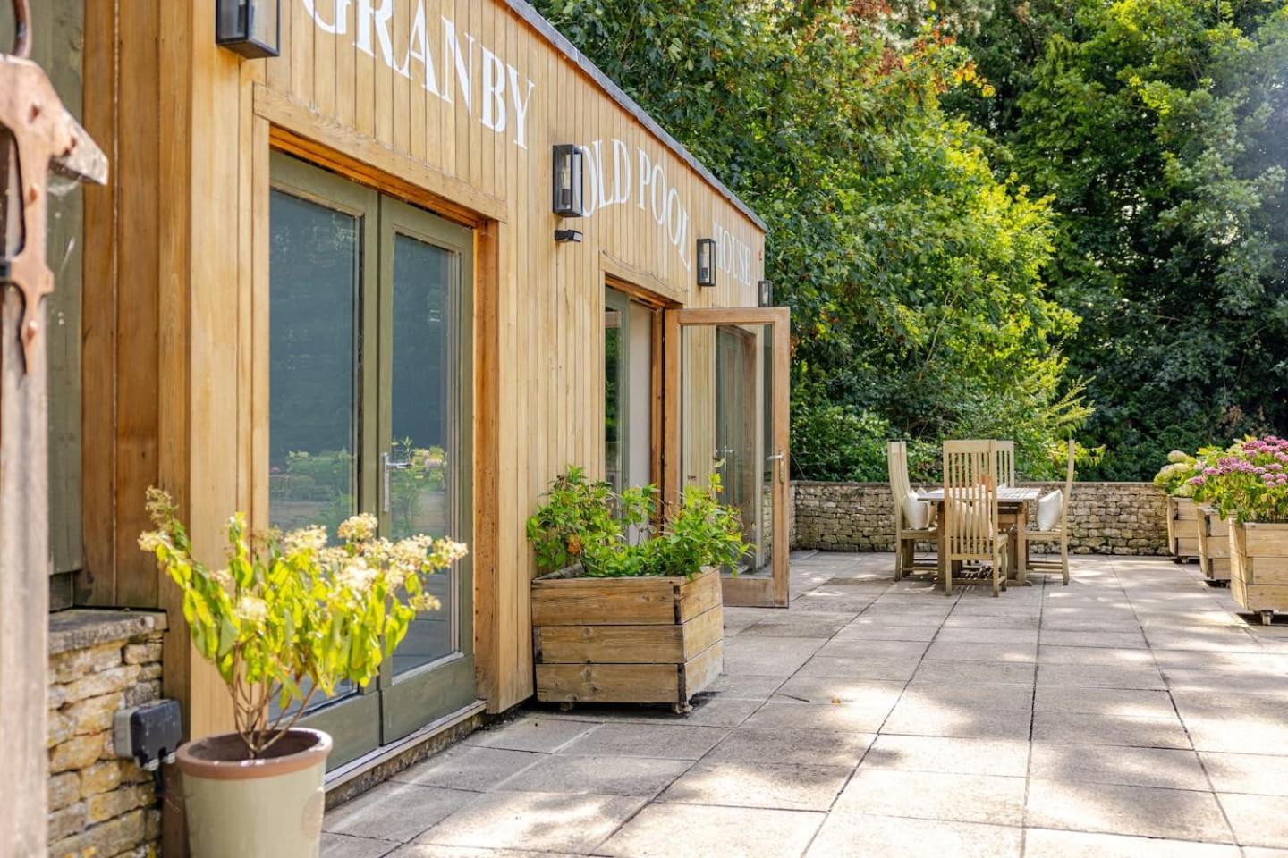 Granby Estate The Old Pool House Apartamento Bradford-On-Avon Exterior foto